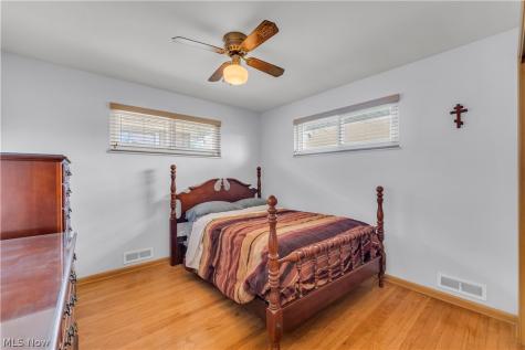 3023 Norris Avenue Parma OH 44134