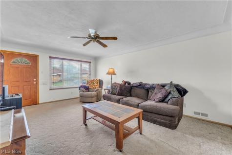 3023 Norris Avenue Parma OH 44134