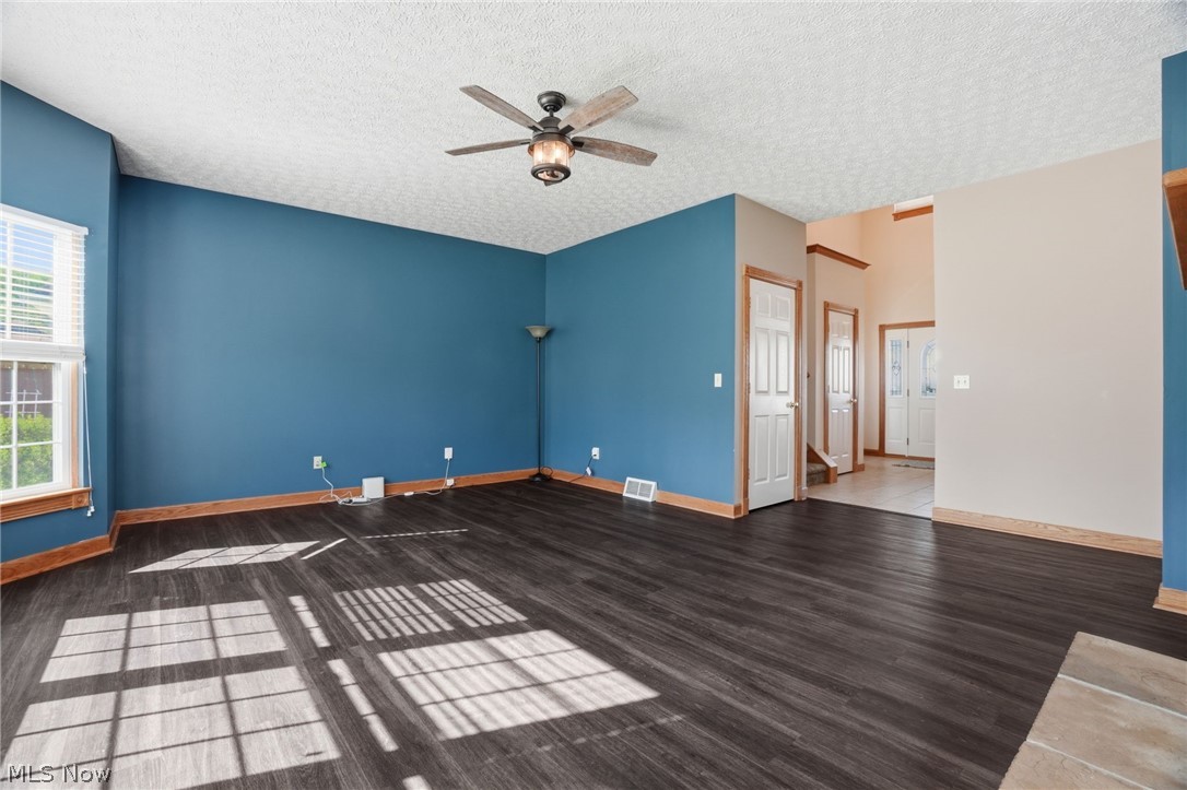 60 Bellmore Street Painesville OH 44077