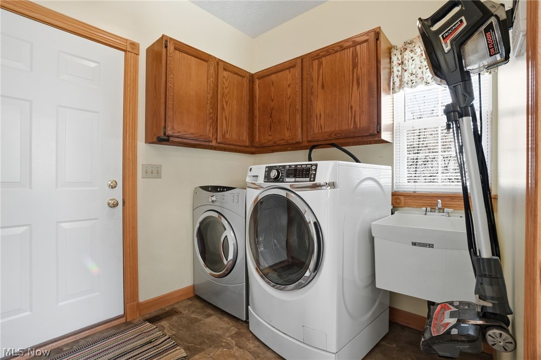 60 Bellmore Street Painesville OH 44077