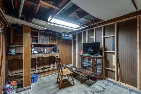 350 Stephens Road Akron OH 44312