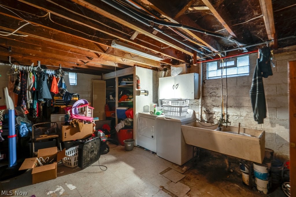 350 Stephens Road Akron OH 44312
