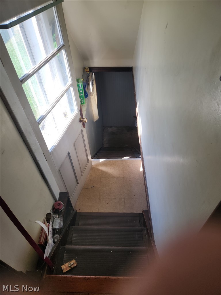754 NW Ray Avenue New Philadelphia OH 44663