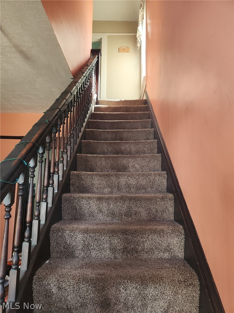 754 NW Ray Avenue New Philadelphia OH 44663