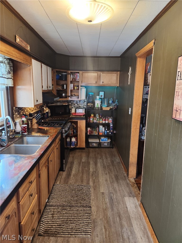 754 NW Ray Avenue New Philadelphia OH 44663