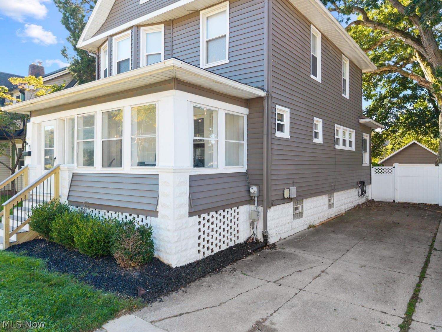616 Broad Boulevard Cuyahoga Falls OH 44221