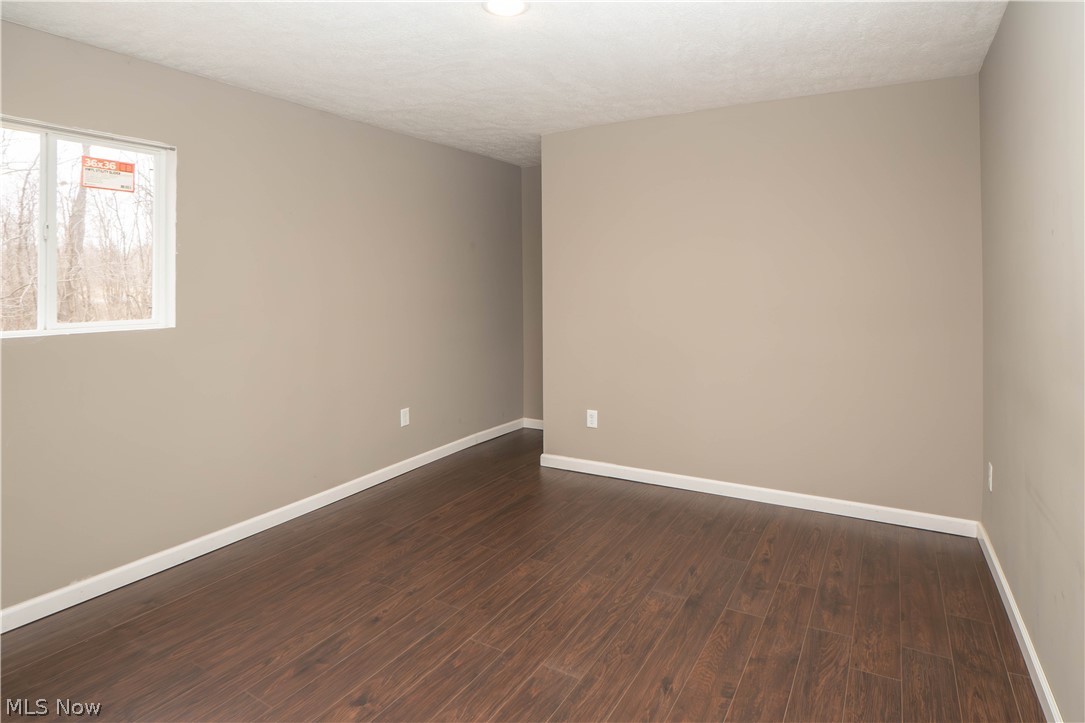 318 Elmport Avenue NE Canton OH 44704