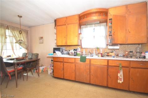 581 Baldwin Road Akron OH 44312