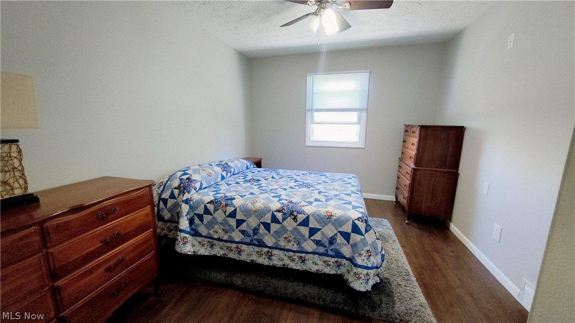 13299 Carnation Avenue NW Hartville OH 44632