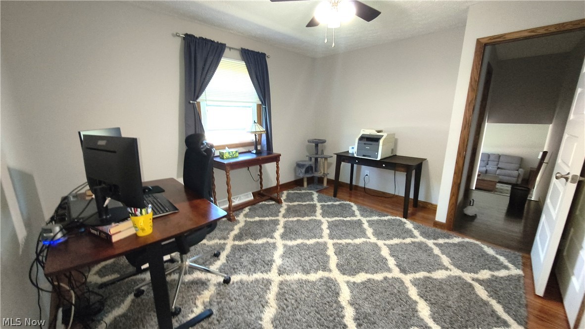 13299 Carnation Avenue NW Hartville OH 44632