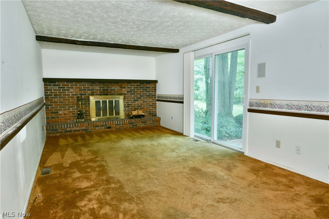 7706 Raglan Drive NE Warren OH 44484