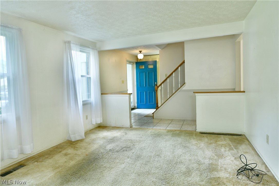 7706 Raglan Drive NE Warren OH 44484
