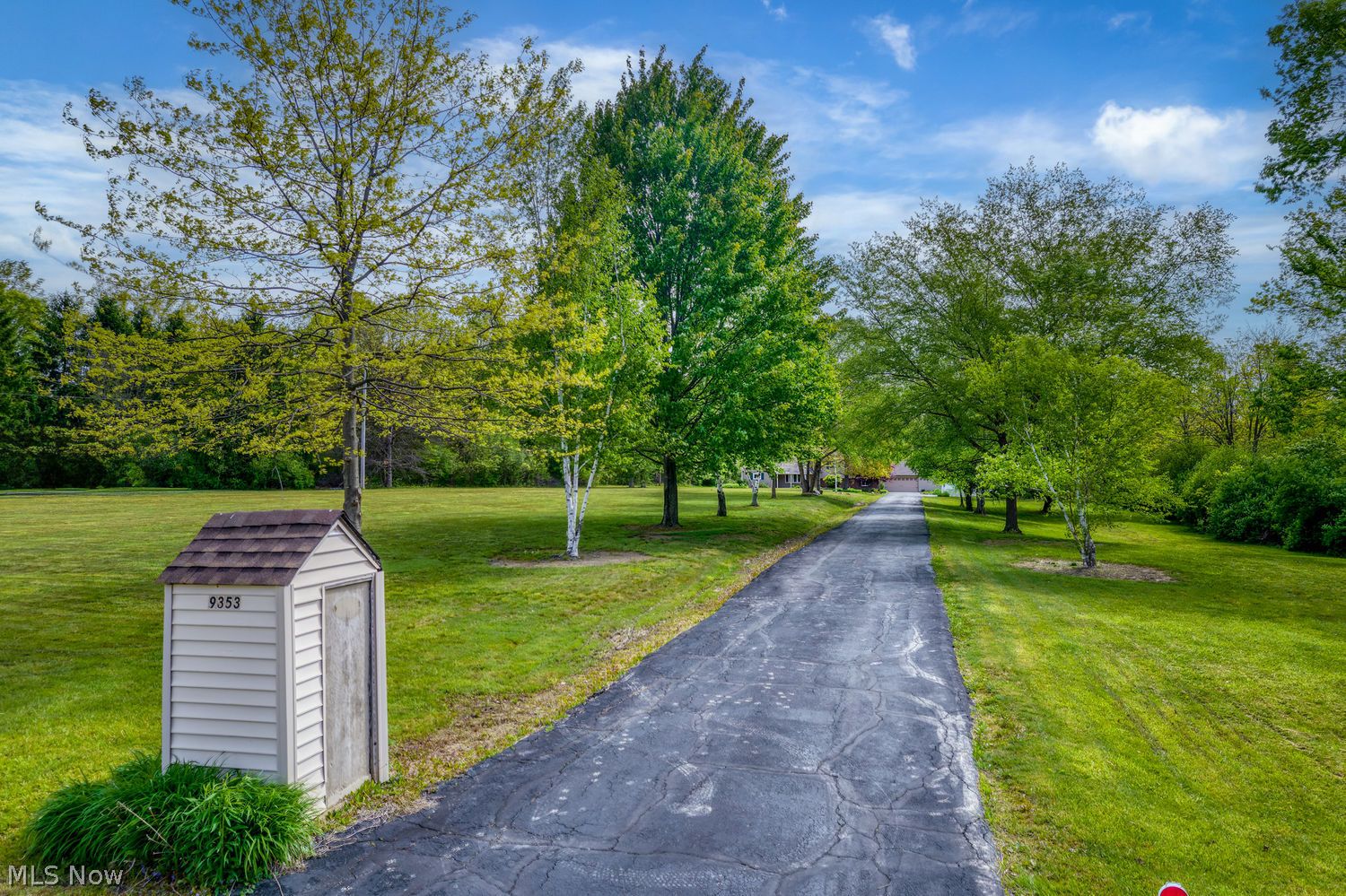 9353 Chamberlin Road Twinsburg OH 44087