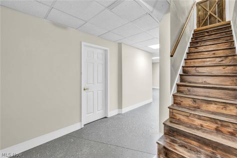 850 Fairway Drive Howard OH 43028