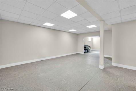 850 Fairway Drive Howard OH 43028