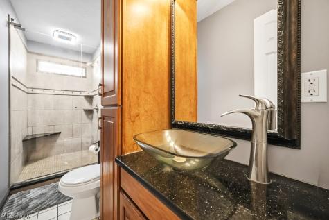 6239 Crossview Road Seven Hills OH 44131