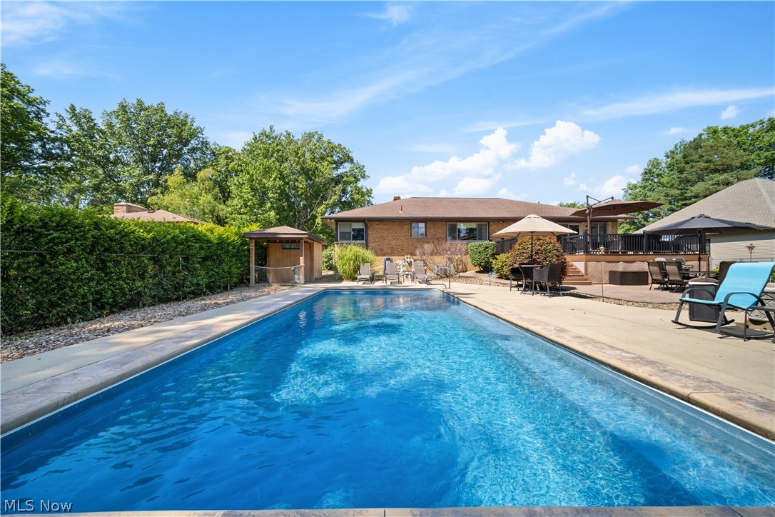6239 Crossview Road Seven Hills OH 44131