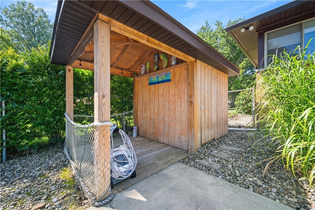 6239 Crossview Road Seven Hills OH 44131