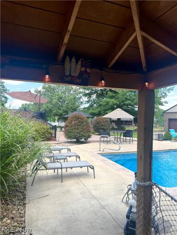 6239 Crossview Road Seven Hills OH 44131