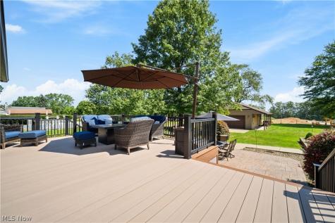 6239 Crossview Road Seven Hills OH 44131