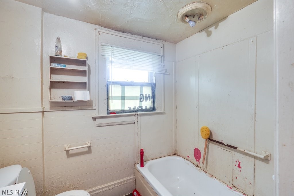 1131 Victory Street Akron OH 44301