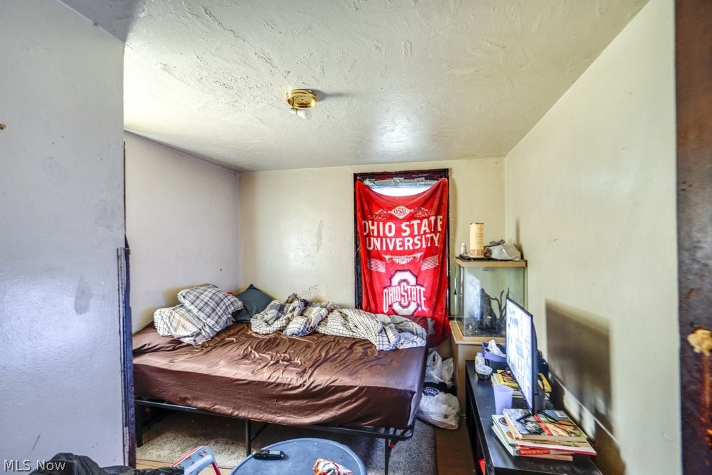 1131 Victory Street Akron OH 44301