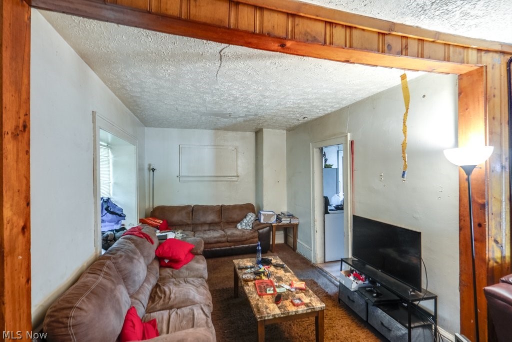 1131 Victory Street Akron OH 44301