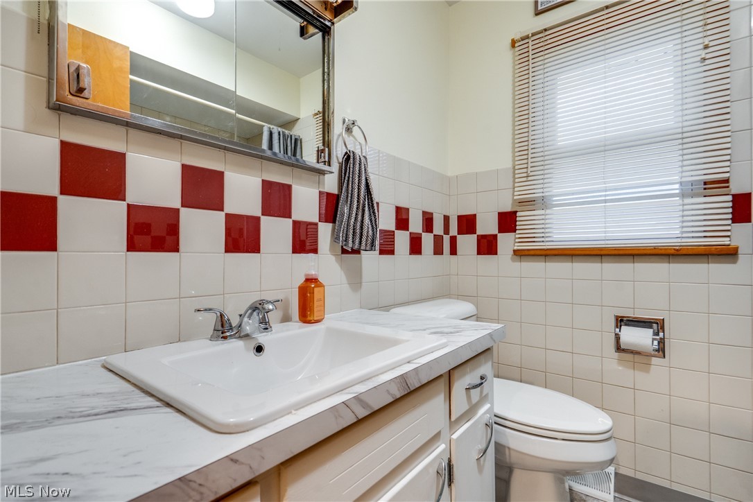 73 Kline Avenue Mogadore OH 44260
