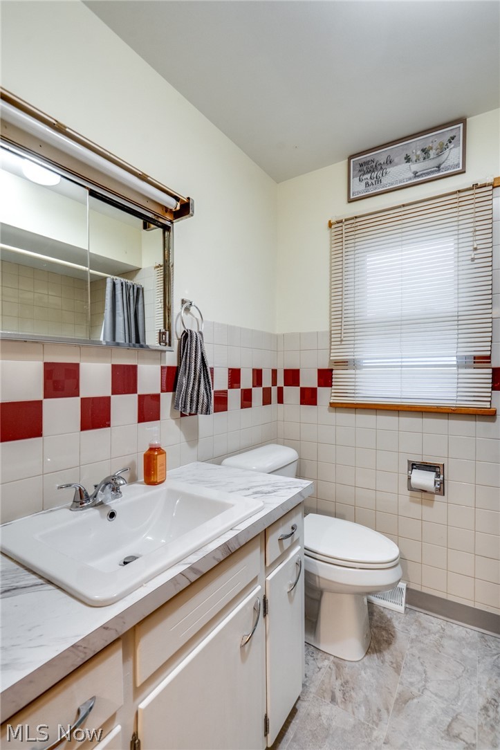 73 Kline Avenue Mogadore OH 44260