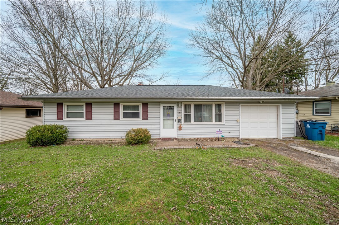 151 N Yorkshire Boulevard Austintown OH 44515