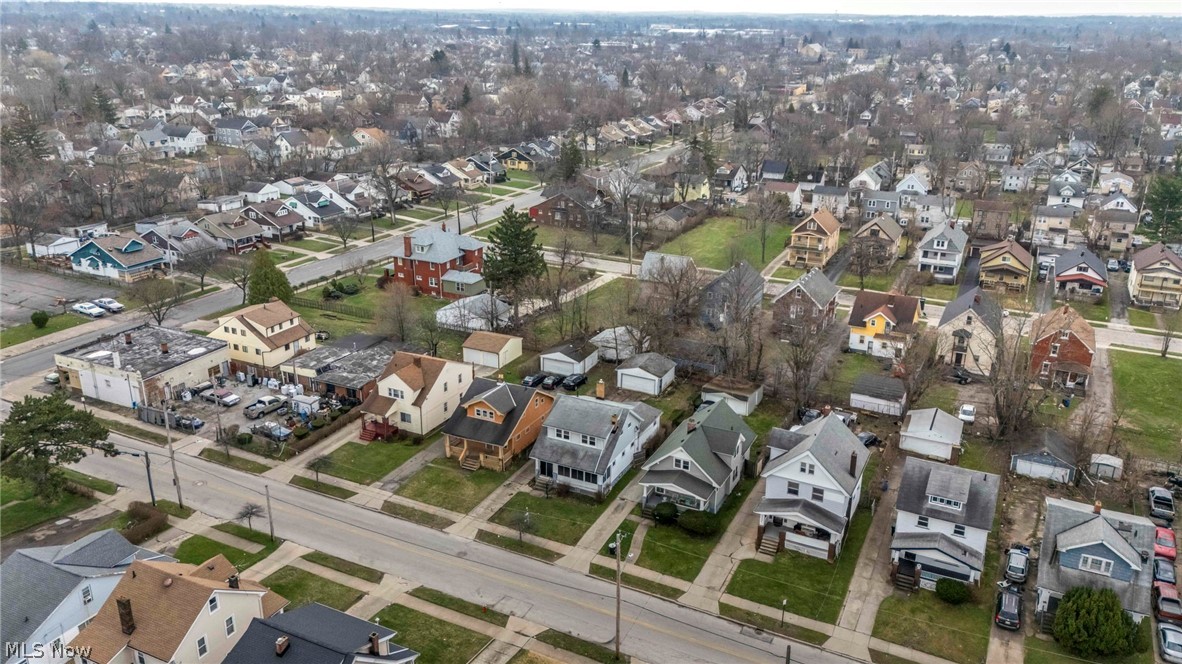 13910 Bartlett Avenue Cleveland OH 44120