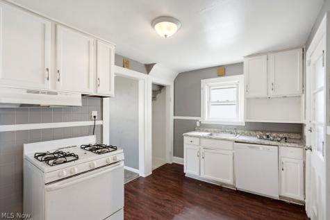 20740 Tracy Avenue Euclid OH 44123