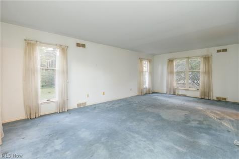 729 Millstone Lane NE Massillon OH 44646