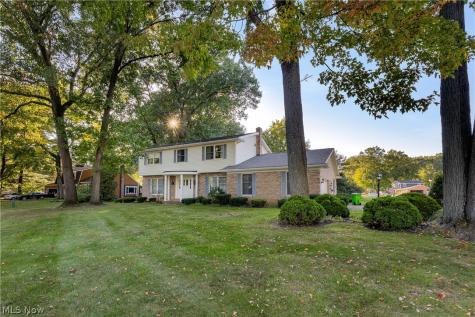 729 Millstone Lane NE Massillon OH 44646