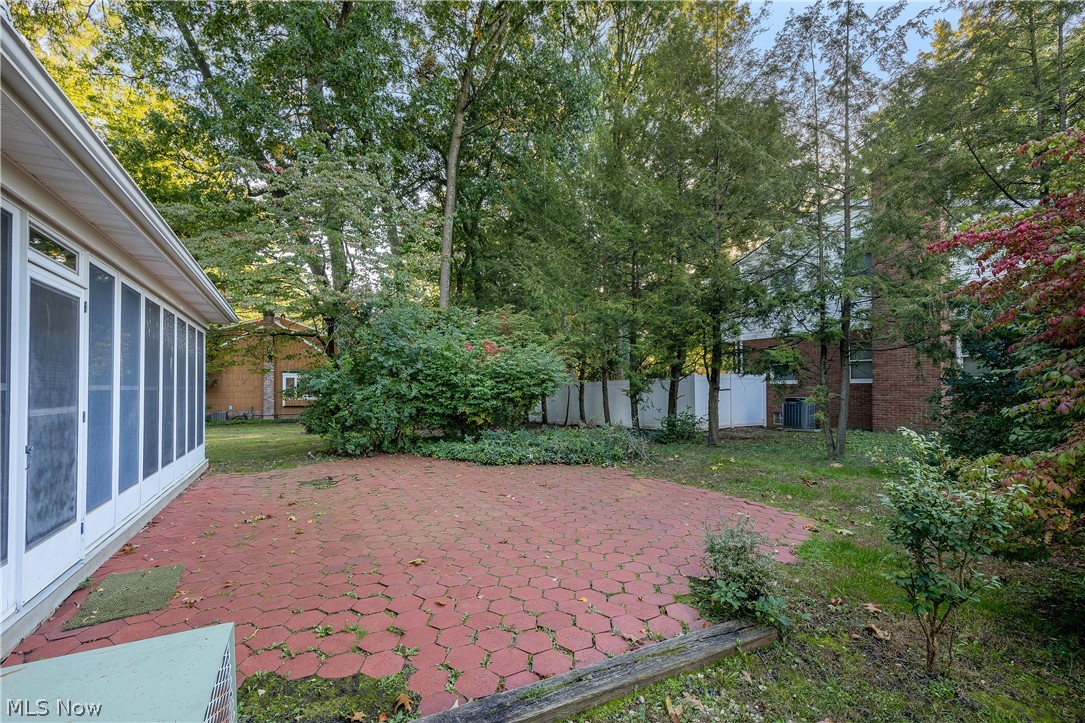 729 Millstone Lane NE Massillon OH 44646