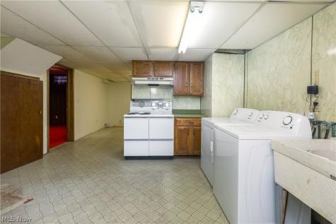 729 Millstone Lane NE Massillon OH 44646