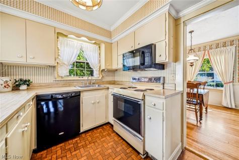 4680 Glenwood Avenue Willoughby OH 44094