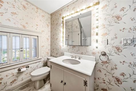 4680 Glenwood Avenue Willoughby OH 44094