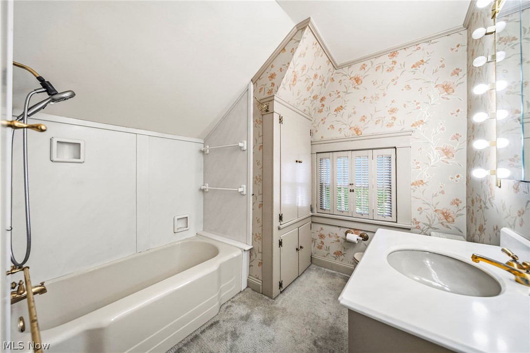 4680 Glenwood Avenue Willoughby OH 44094