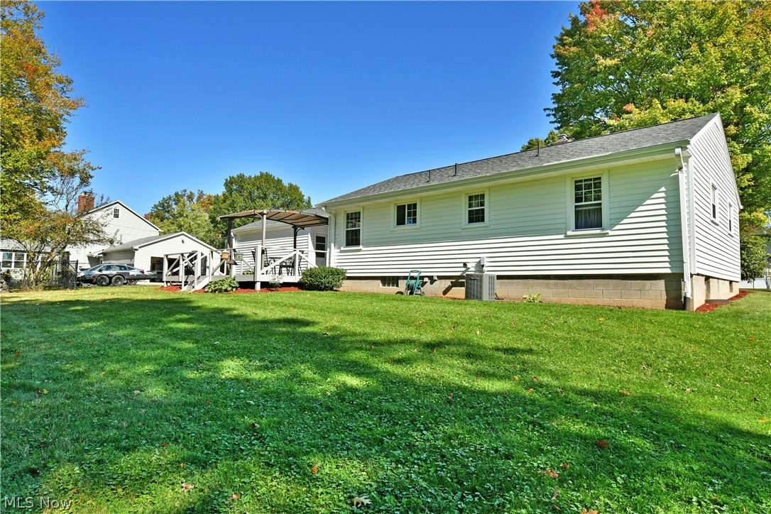 320 Montridge Drive Canfield OH 44406