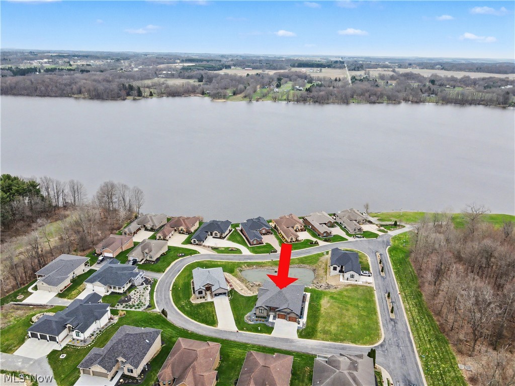 2645 Waters Edge Drive Columbiana OH 44408