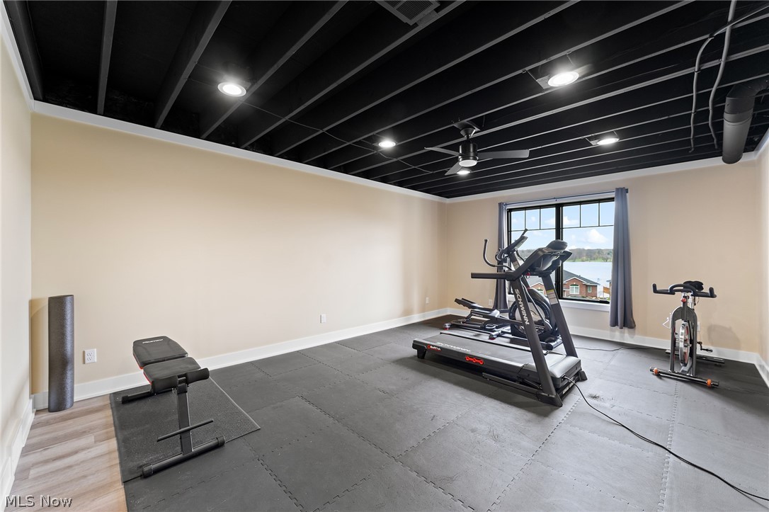 2645 Waters Edge Drive Columbiana OH 44408