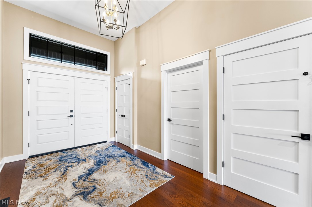 2645 Waters Edge Drive Columbiana OH 44408