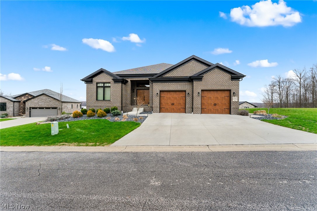 2645 Waters Edge Drive Columbiana OH 44408