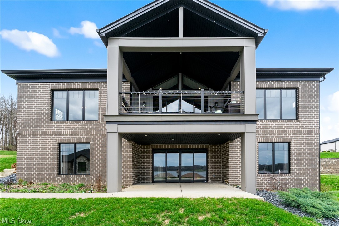 2645 Waters Edge Drive Columbiana OH 44408