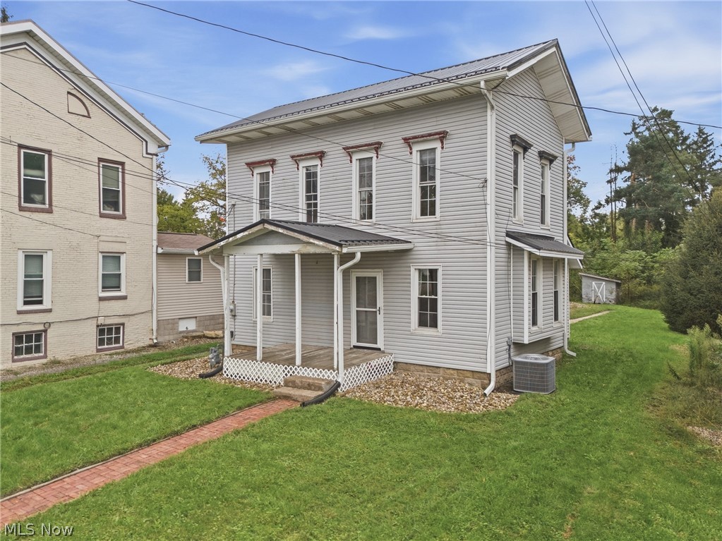 190 W Main Street Smithville OH 44677
