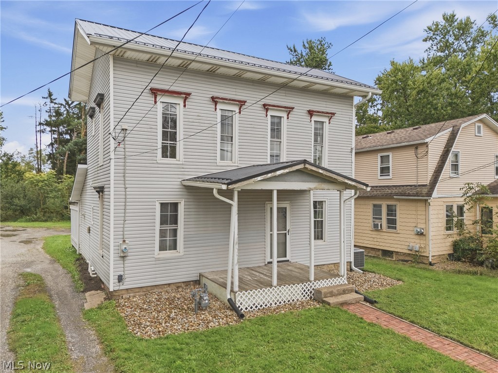 190 W Main Street Smithville OH 44677