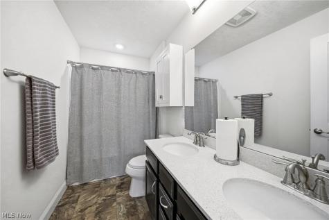 3131 Fairview Drive Avon OH 44011