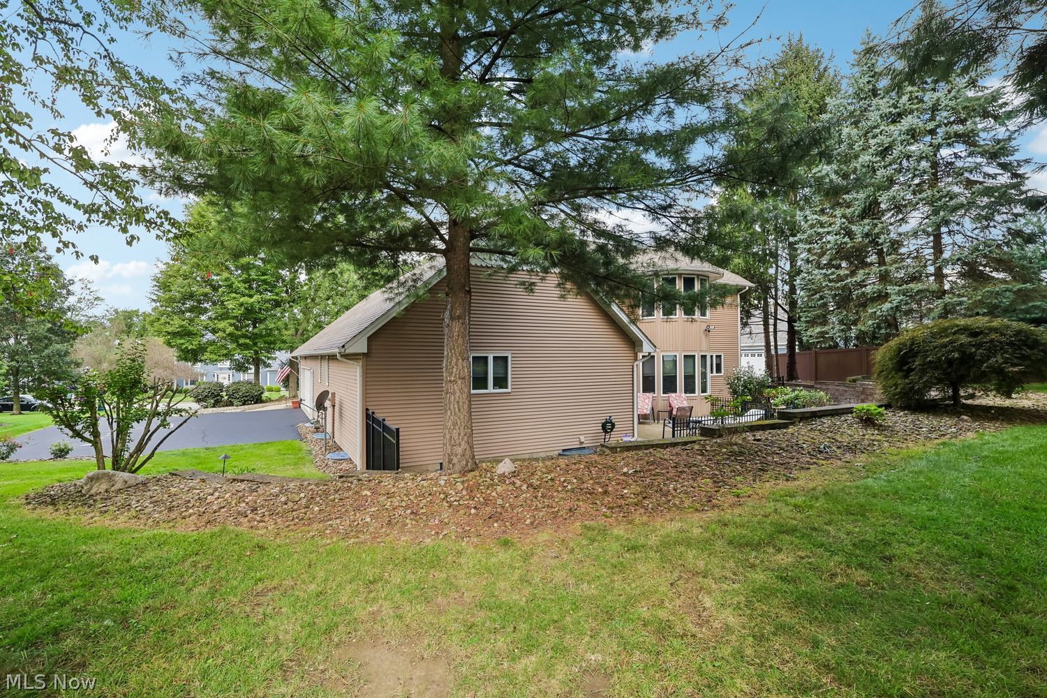 6685 Sturbridge Place Youngstown OH 44514