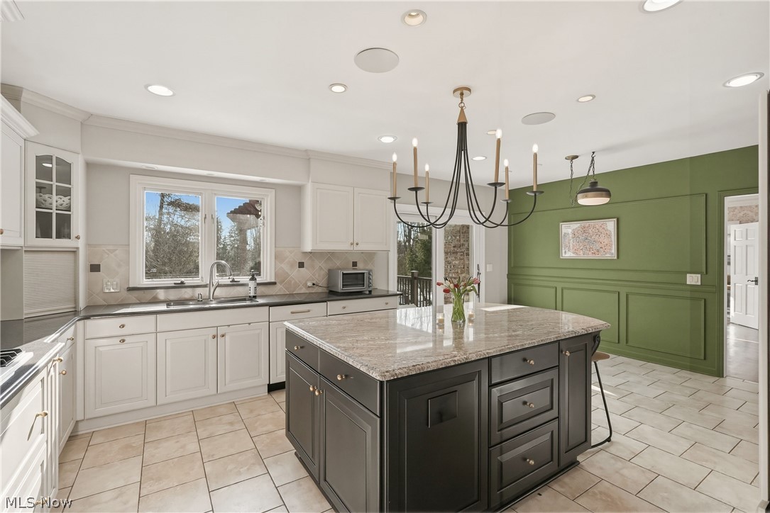 2731 Emerson Drive Pepper Pike OH 44124